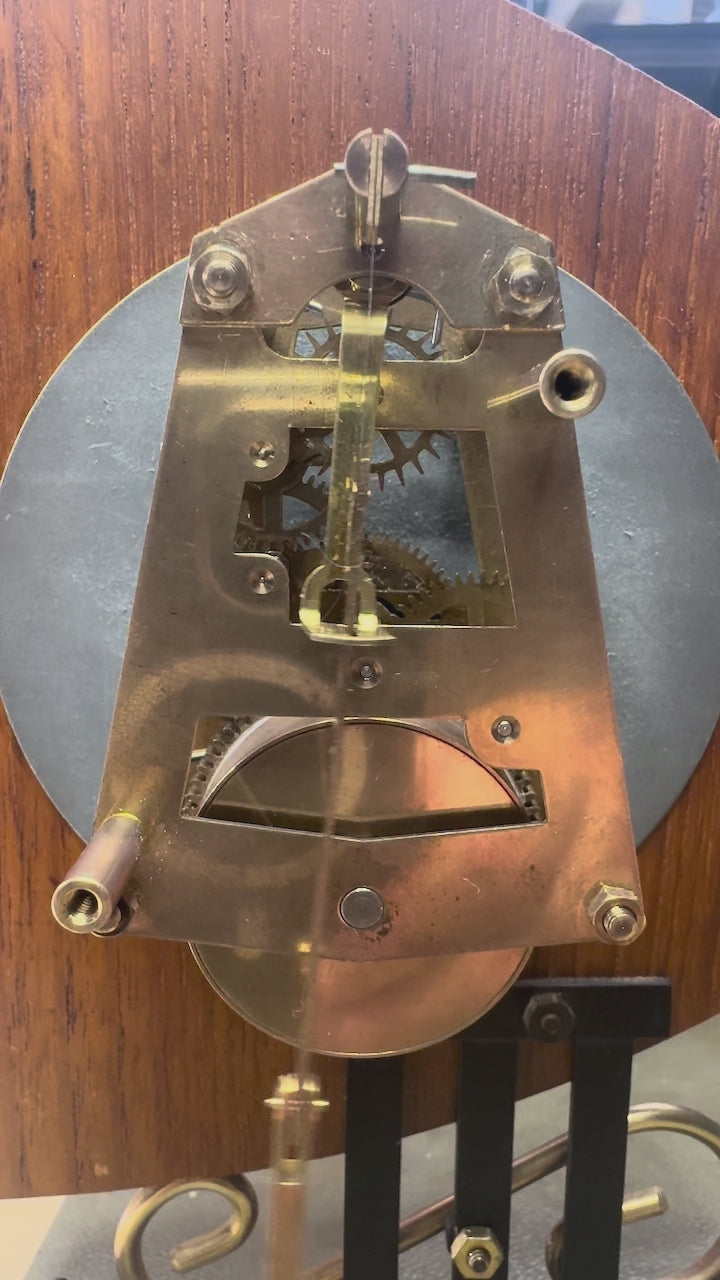 Mechanische NUFA Tischuhr, späte 1960er Jahre